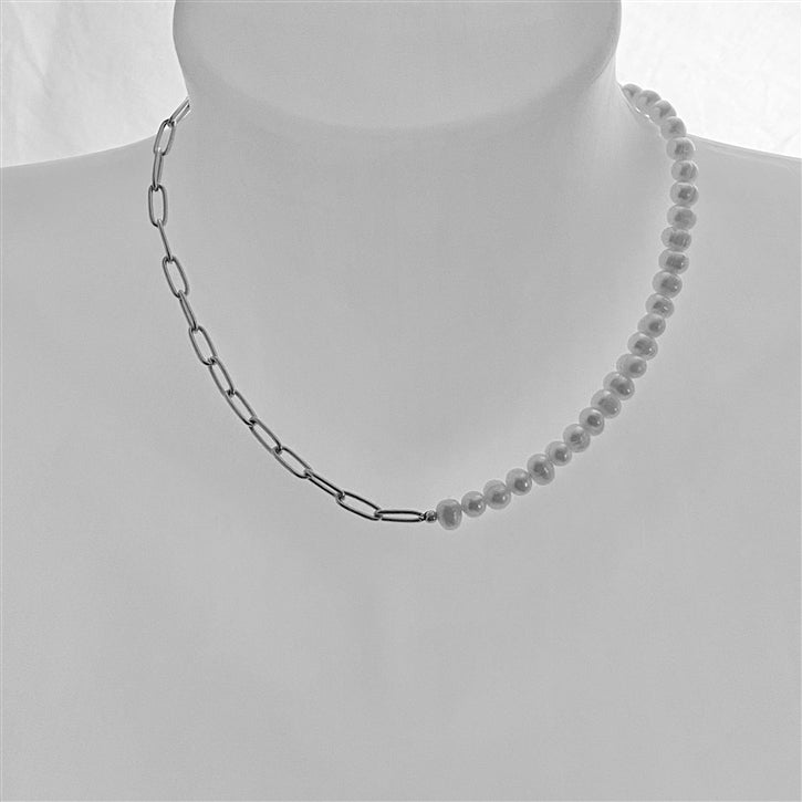 Freshwater Pearl and Gold Paperclip Chain Necklace